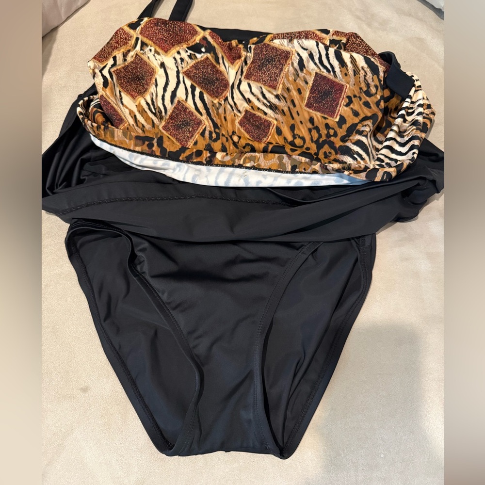 Rose Marie Reid Bathing Suit Swimwear‎ Green Black Animal Print Size M - Picture 5 of 6